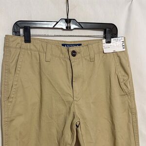 Arizona Jean Company Khaki Chinos, Flex/Slim, Size 33X30, NWT, MAKE AN OFFER!!!
